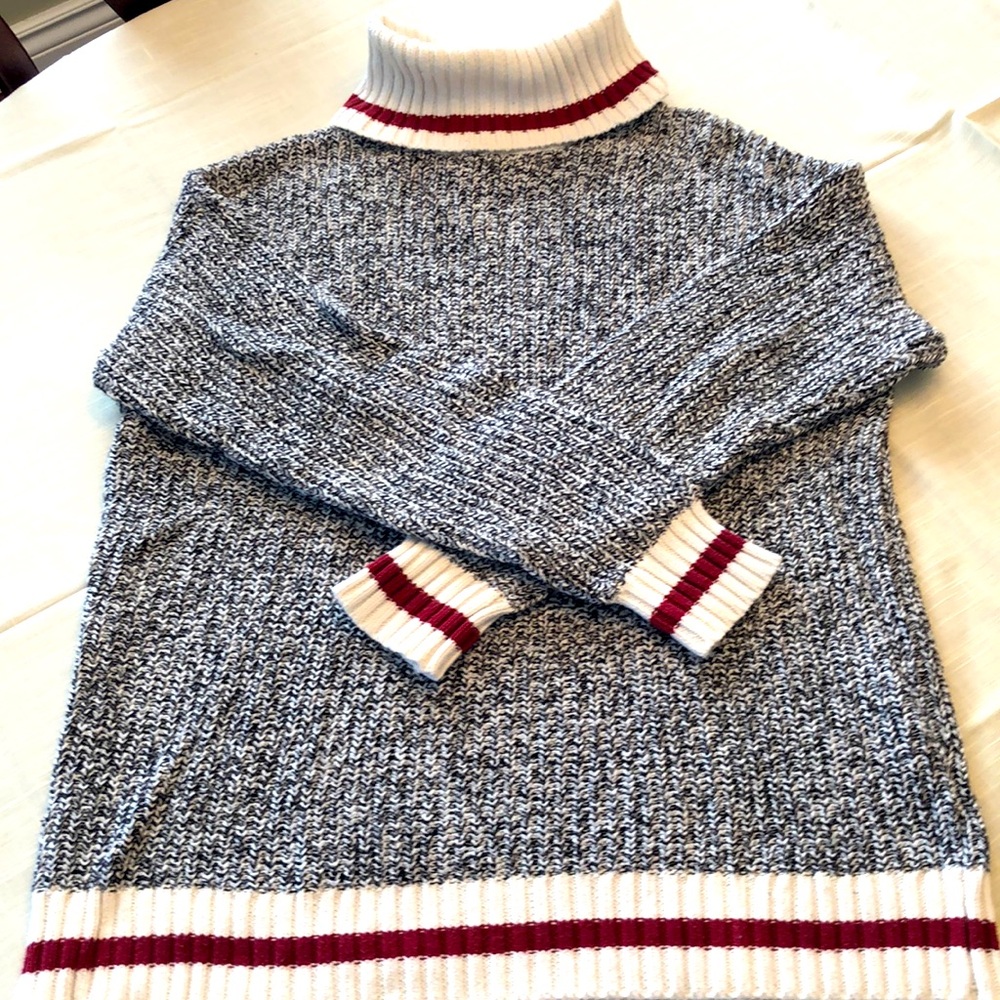 MySTYLE SIZE M GREY MIX WITH CREAM & RED TRIM COTTON/ACRYLIC TURTLENECK - #517